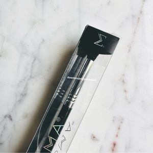 SIGMA BEAUTY E40 Tapered Blending Brush
